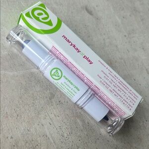 Mary Kay at Play - Shadow & Liner crayon - Iced Lilac